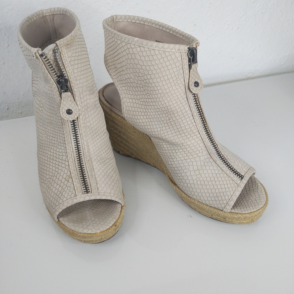 Beige Wedge Sandals with Zipper